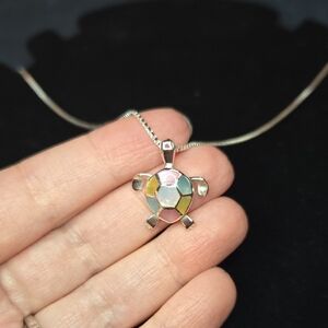 Sterling Silver Mother of Pearl Turtle Pendant Necklace Brand New In Box